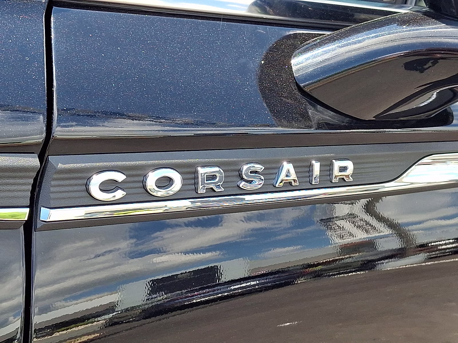 2022 Infinite Black Metallic Clearcoat - UM Lincoln Corsair Standard AWD