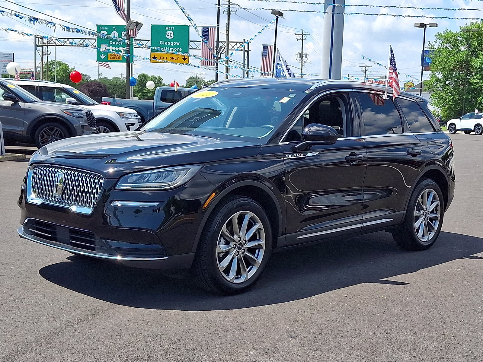 2022 Infinite Black Metallic Clearcoat - UM Lincoln Corsair Standard AWD