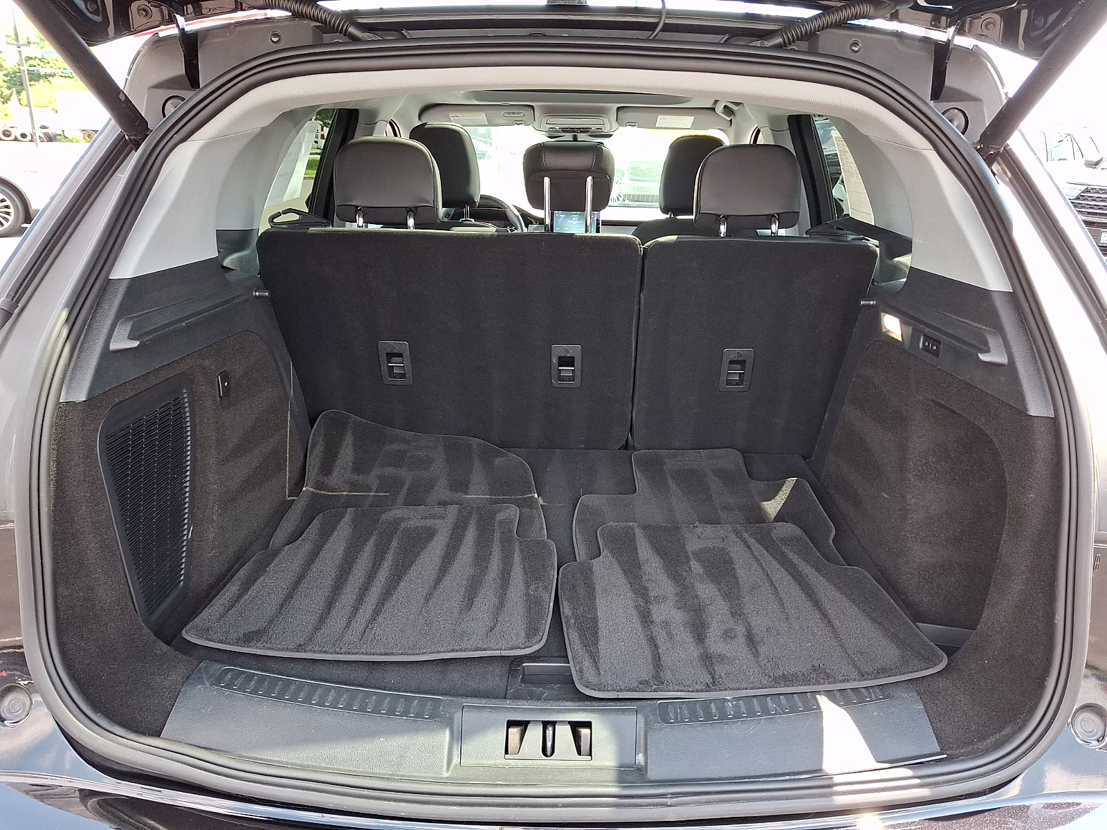 2022 Infinite Black Metallic Clearcoat - UM Lincoln Corsair Standard AWD