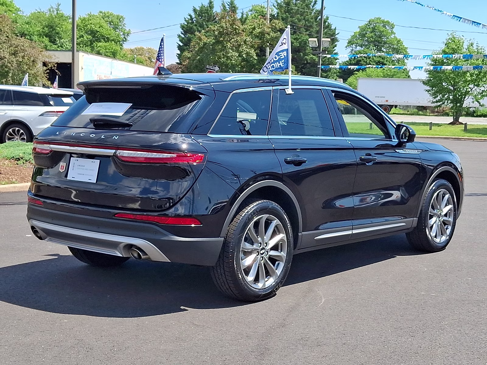2022 Infinite Black Metallic Clearcoat - UM Lincoln Corsair Standard AWD