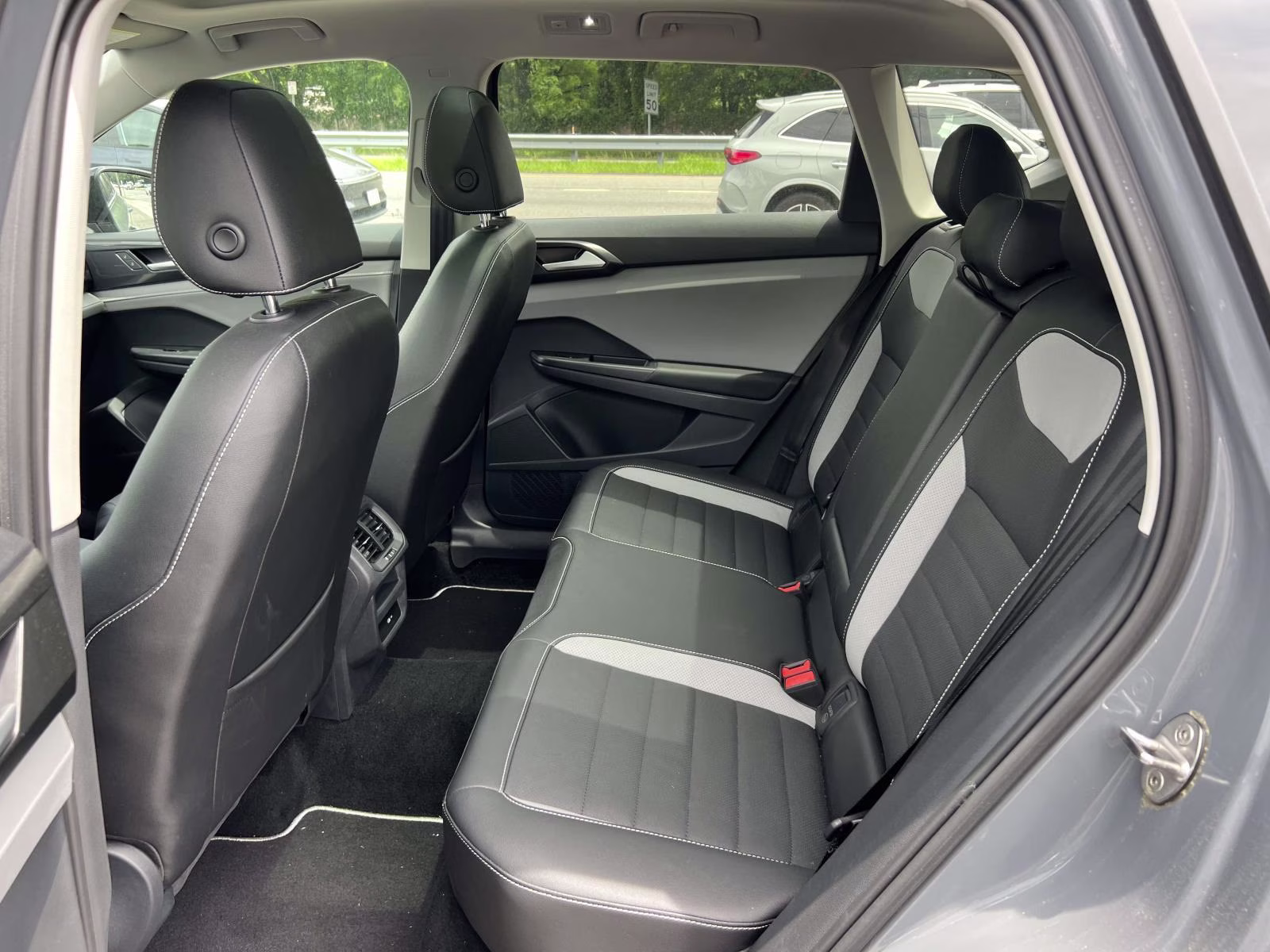 2023 Volkswagen Taos 1.5T SEL AWD SUV