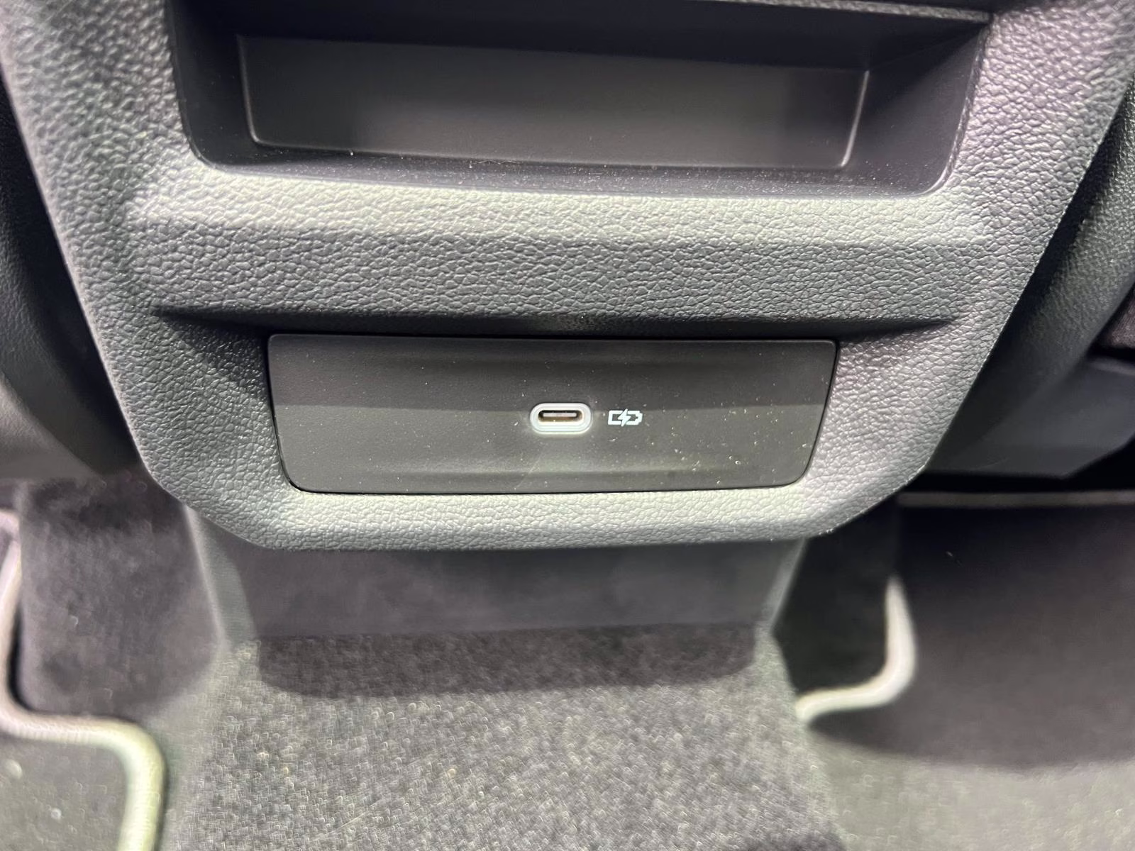 2023 Volkswagen Taos 1.5T SEL AWD SUV