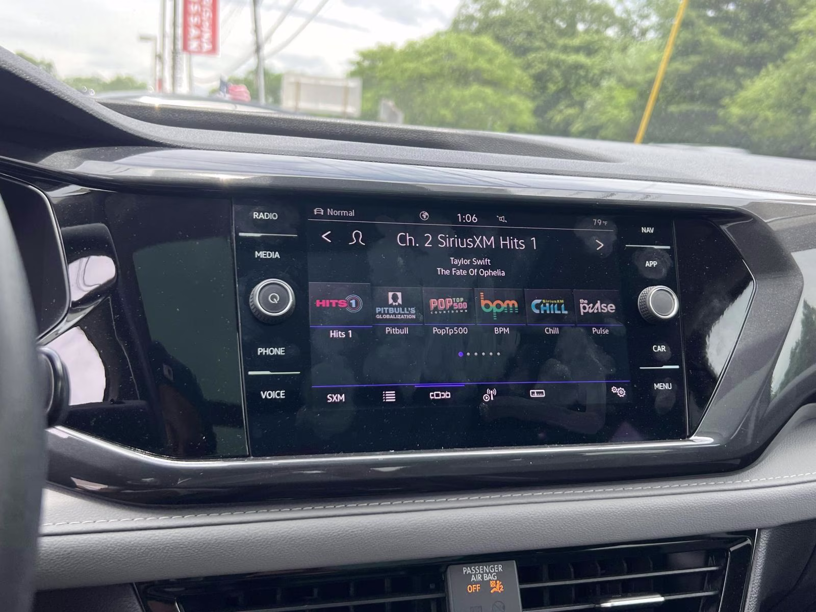 2023 Volkswagen Taos 1.5T SEL AWD SUV