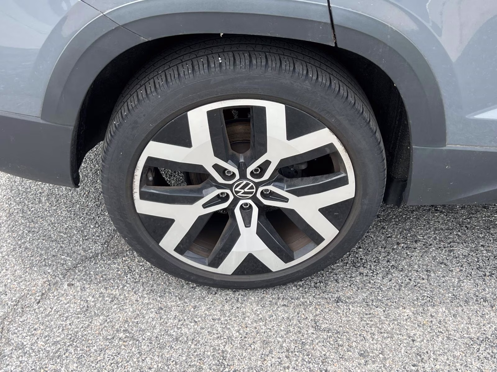 2023 Volkswagen Taos 1.5T SEL AWD SUV