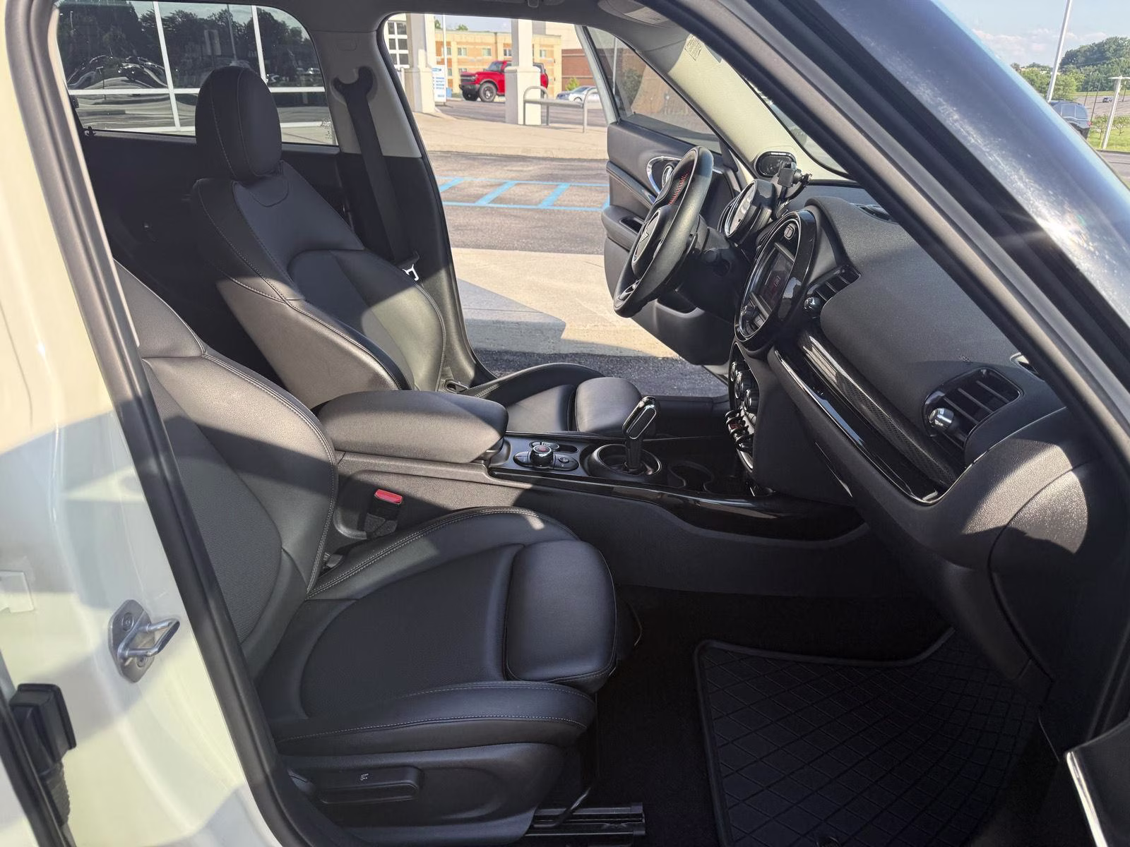 2020 Pepper White MINI Clubman Cooper S FWD Crossover