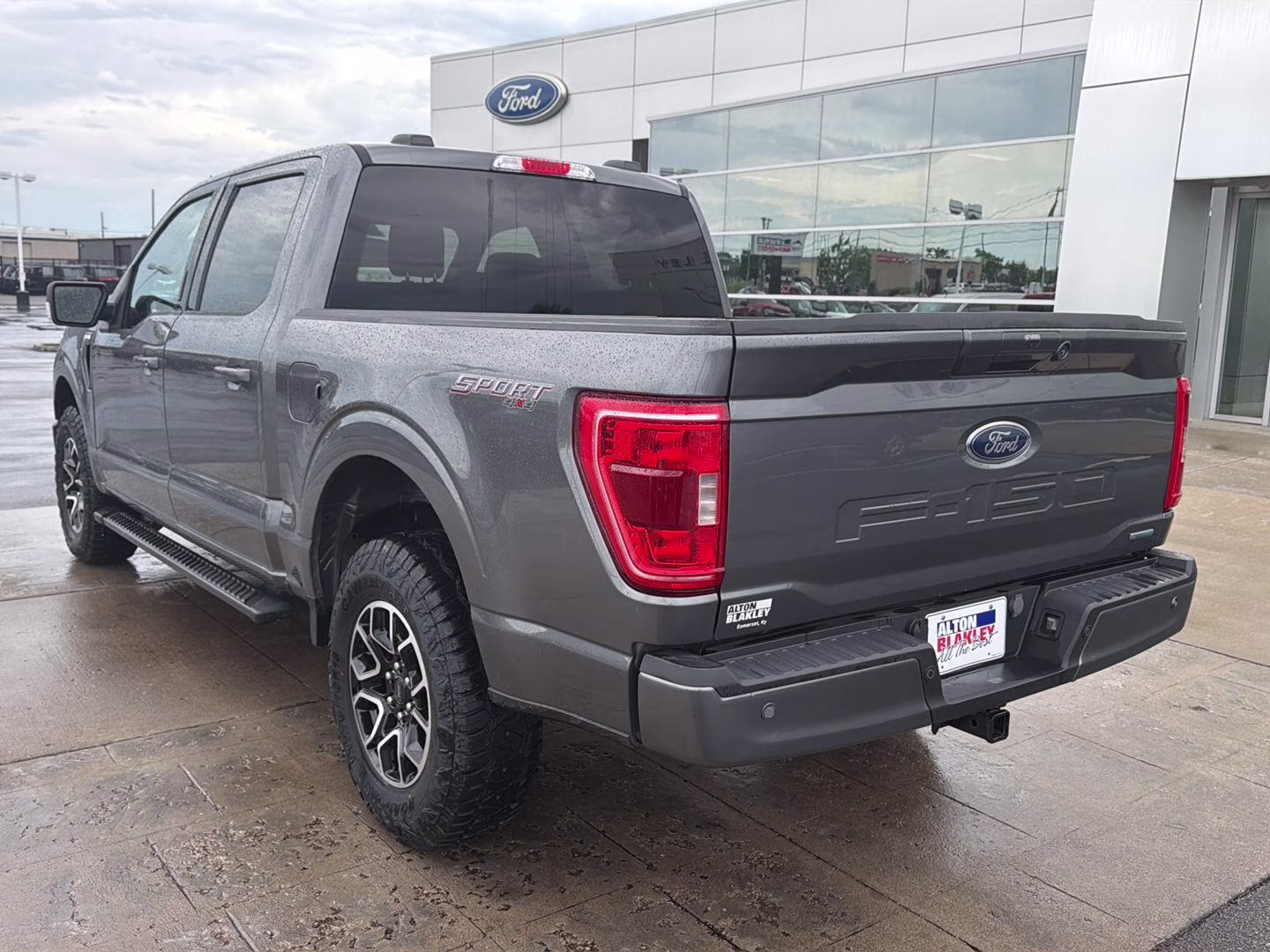 2023 Carbonized Gray Ford F-150 XLT 4X4 Truck