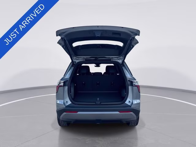 2026 Sterling Gray Metallic Chevrolet Equinox LT FWD SUV
