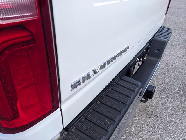2024 Summit White Chevrolet Silverado 3500HD LT 4X4 Truck
