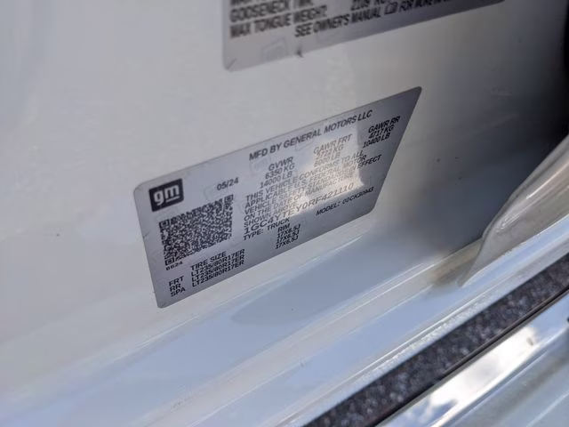 2024 Summit White Chevrolet Silverado 3500HD LT 4X4 Truck