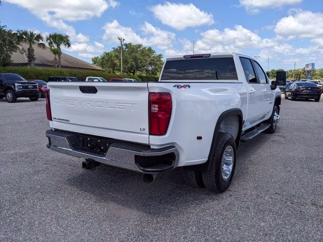 2024 Summit White Chevrolet Silverado 3500HD LT 4X4 Truck