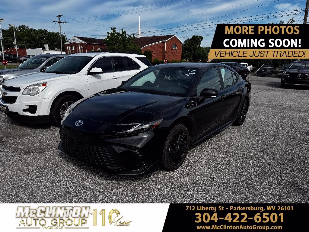 2025 Midnight Black Metallic Toyota Camry SE FWD Sedan