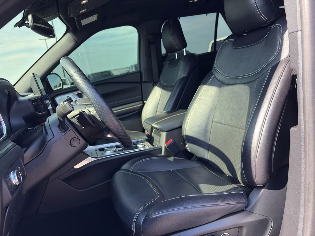 2020 MAGNETIC METALLIC Ford Explorer ST 4X4 SUV