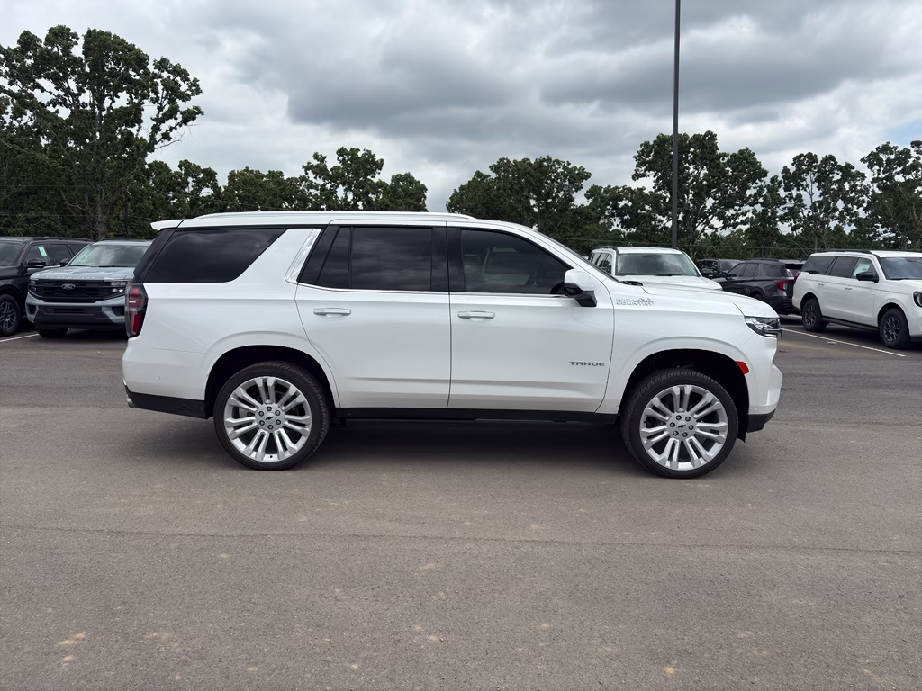 2023 Iridescent Pearl Tricoat Chevrolet Tahoe High Country 4X4 SUV