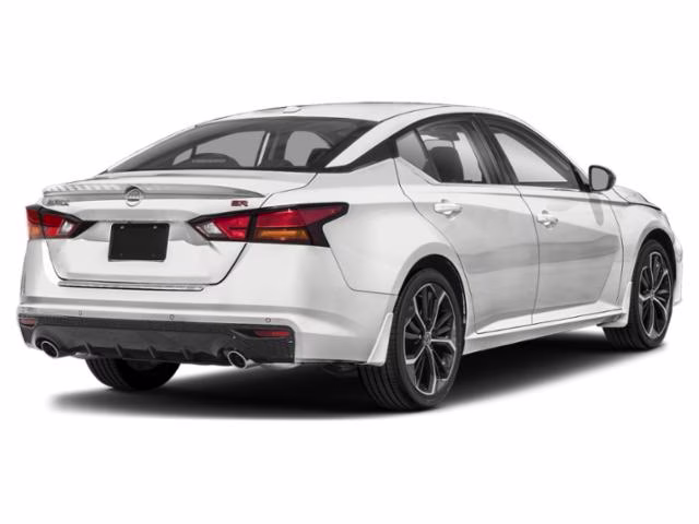 2023 Pearl White Tricoat Nissan Altima 2.5 SR FWD Sedan