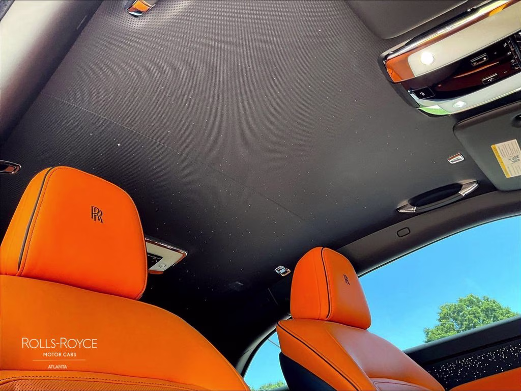 2025 Arctic White Rolls-Royce Spectre AWD Coupe