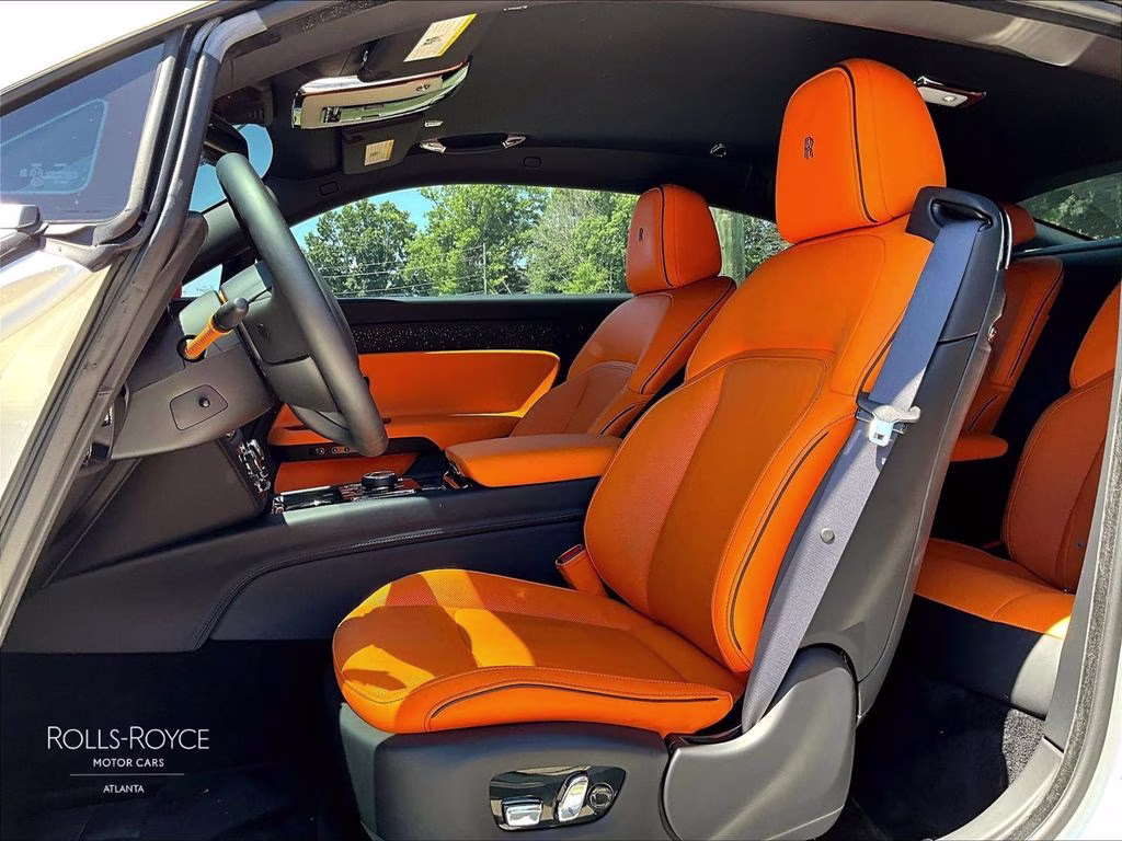2025 Arctic White Rolls-Royce Spectre AWD Coupe
