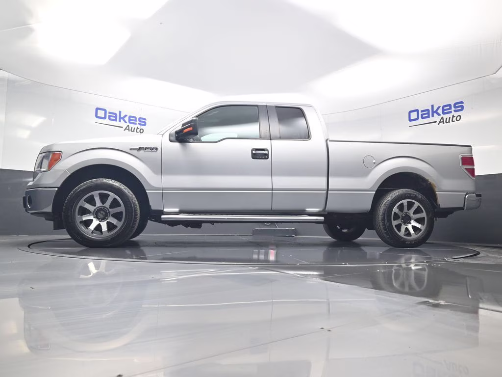 2013 Ingot Silver Ford F-150 XLT RWD Truck