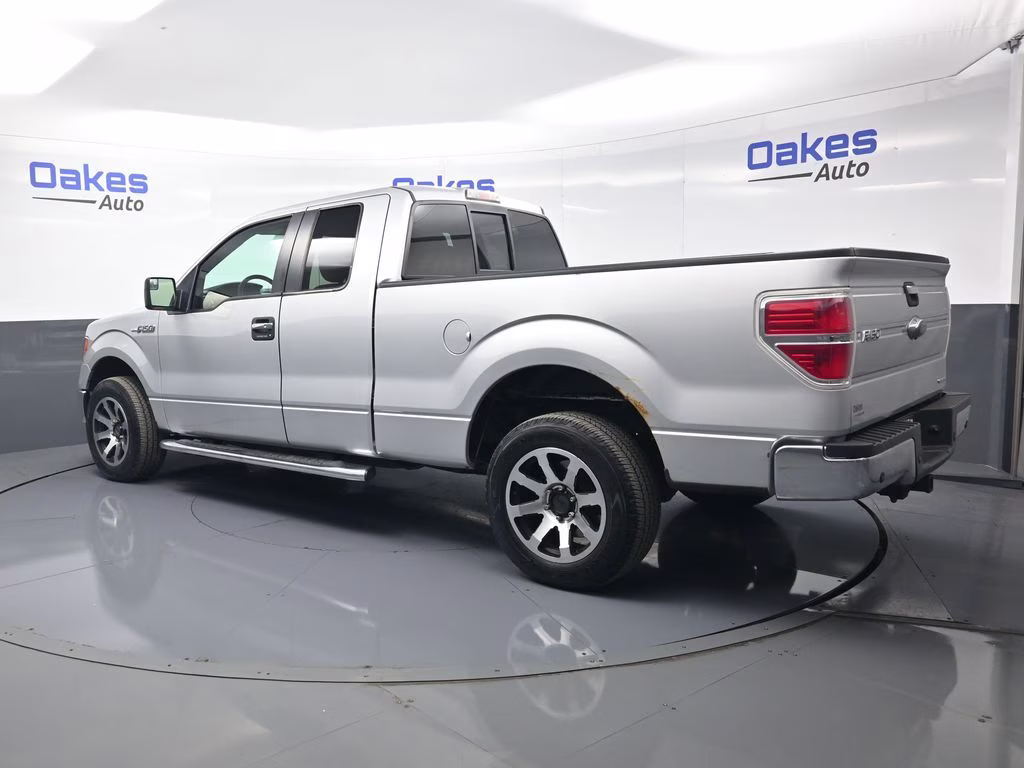 2013 Ingot Silver Ford F-150 XLT RWD Truck