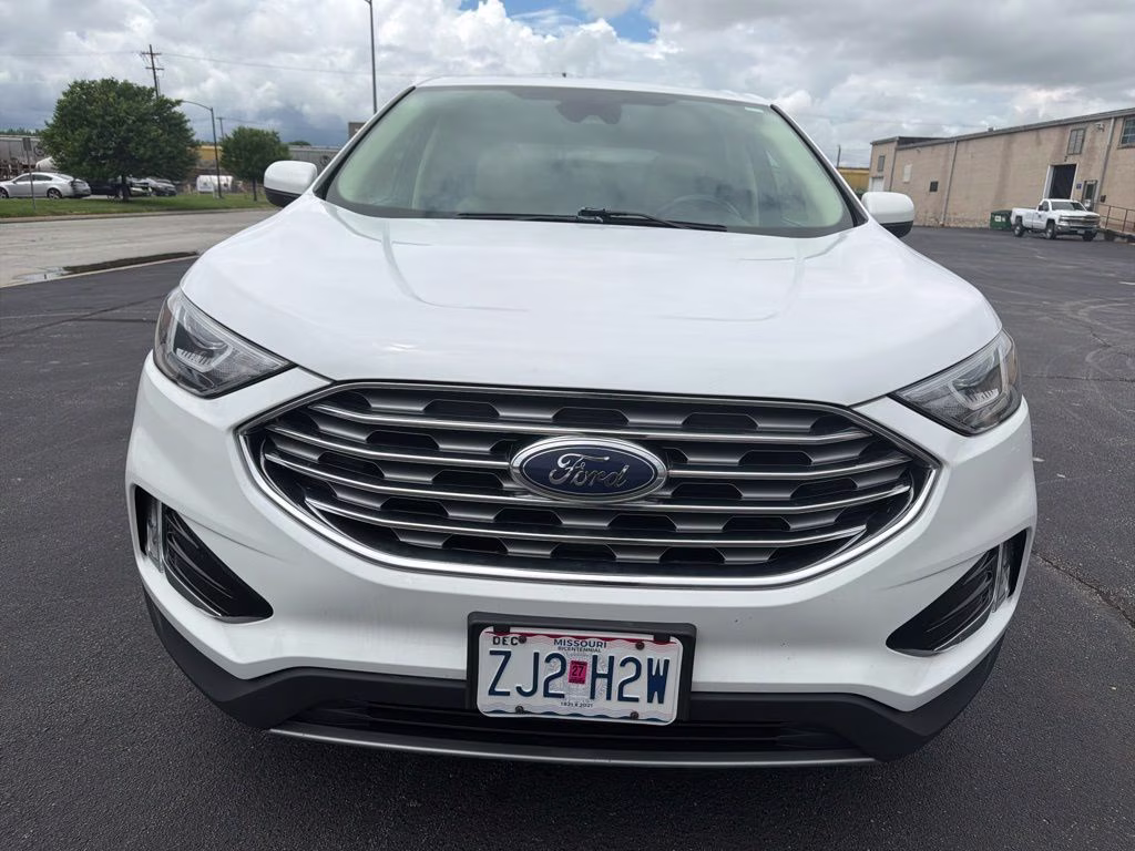 2021 Oxford White Ford Edge SEL AWD SUV