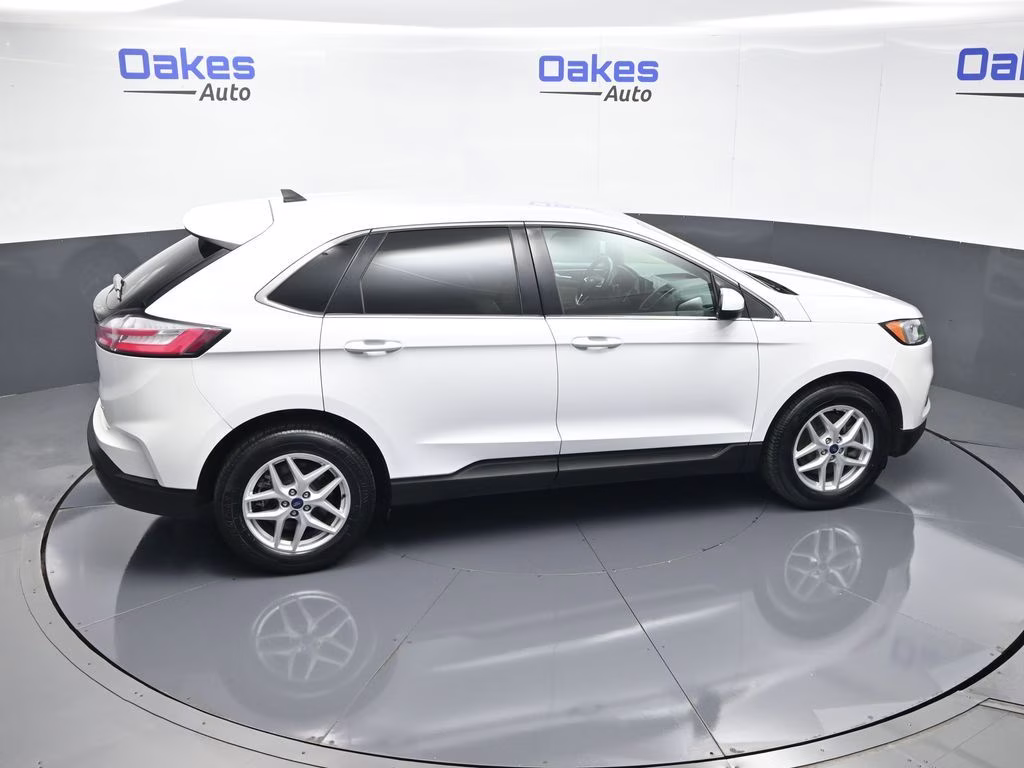 2021 Oxford White Ford Edge SEL AWD SUV