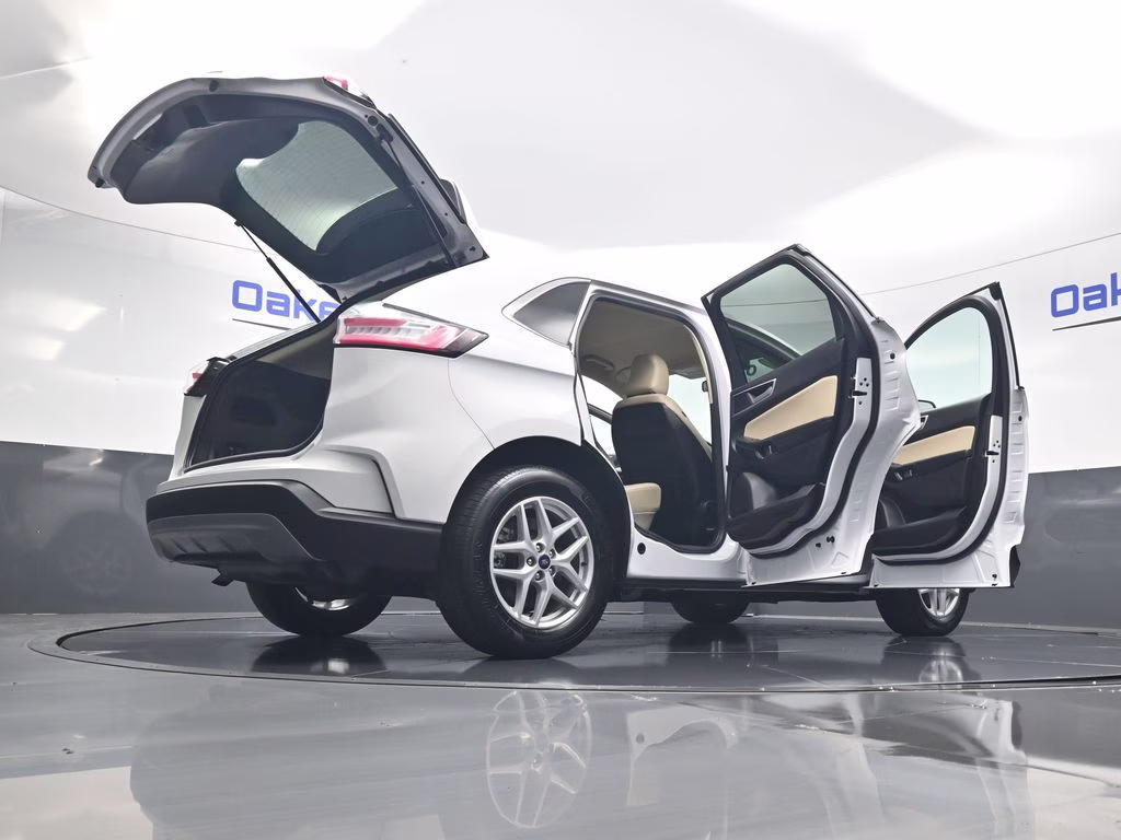 2021 Oxford White Ford Edge SEL AWD SUV