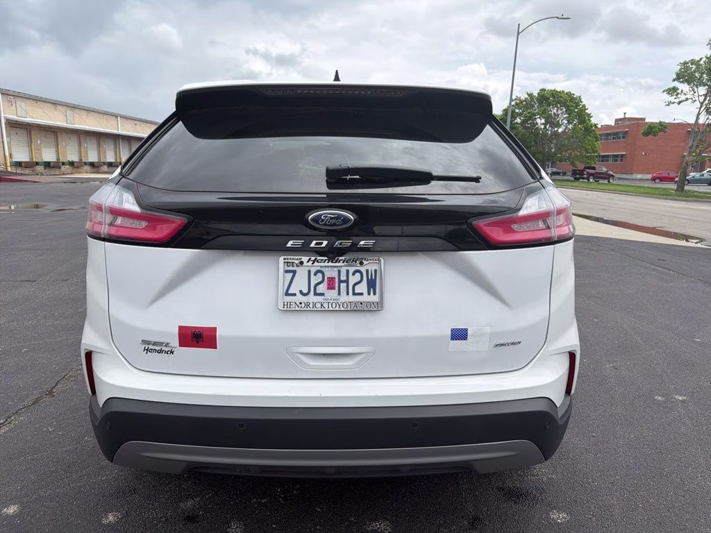 2021 Oxford White Ford Edge SEL AWD SUV