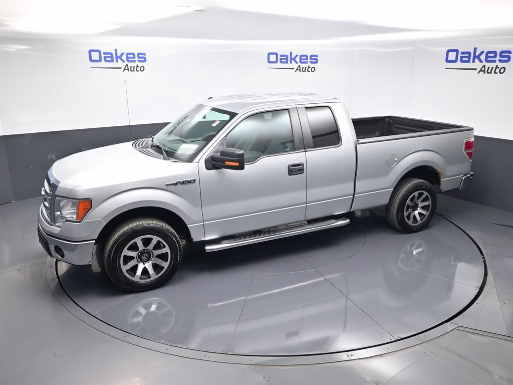 2013 Ingot Silver Ford F-150 XLT RWD Truck