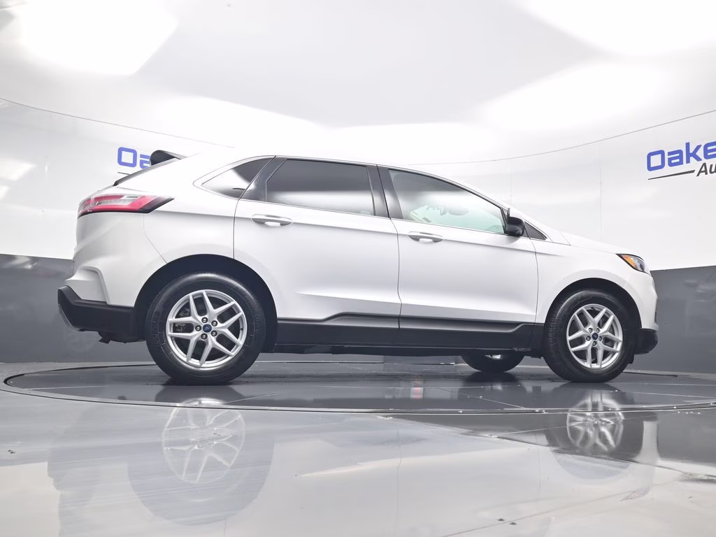 2021 Oxford White Ford Edge SEL AWD SUV