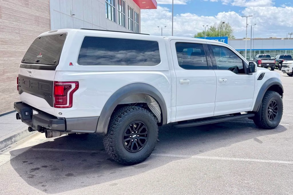 2018 Oxford White Ford F-150 Raptor 4X4 Truck