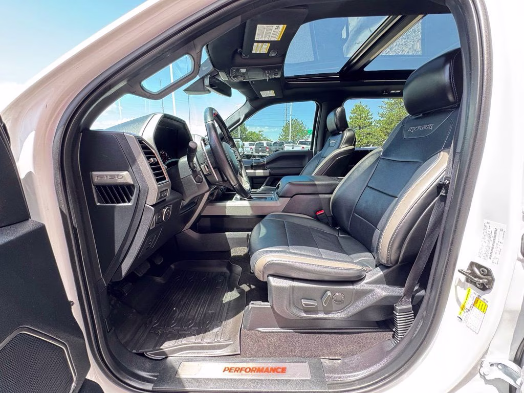 2018 Oxford White Ford F-150 Raptor 4X4 Truck