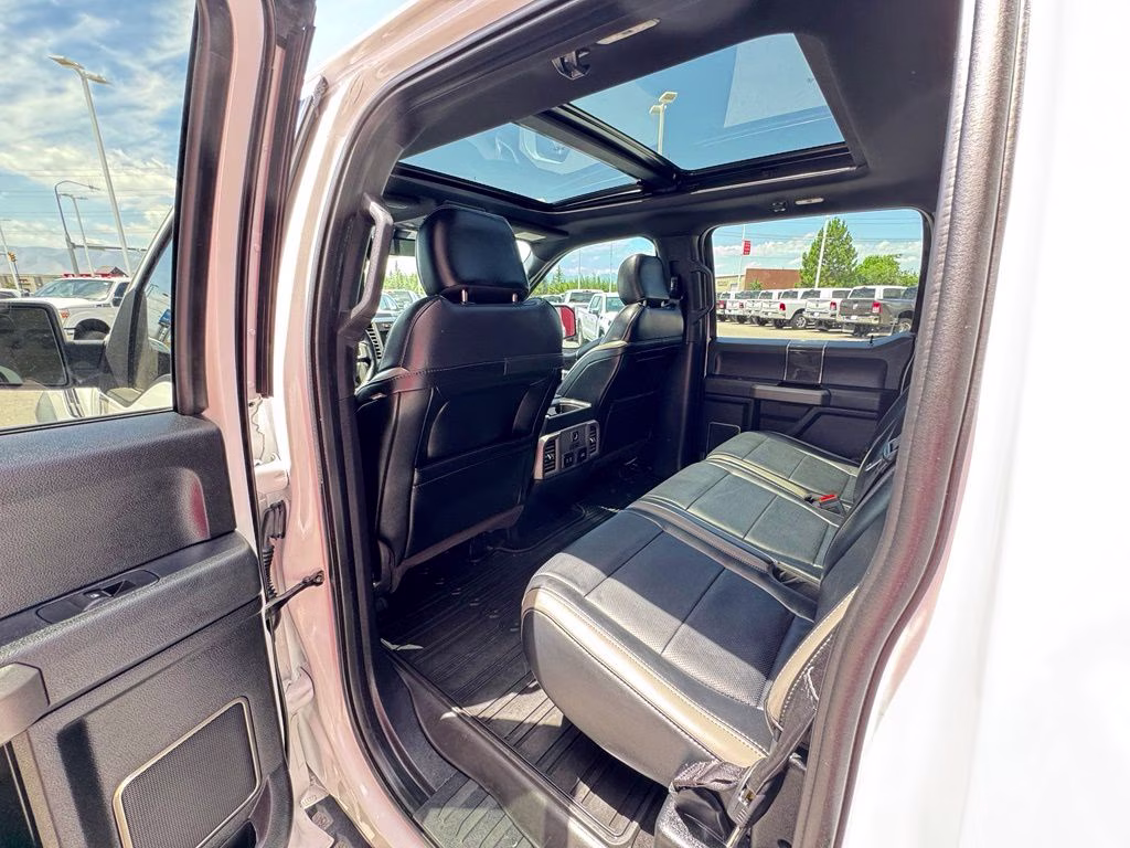 2018 Oxford White Ford F-150 Raptor 4X4 Truck