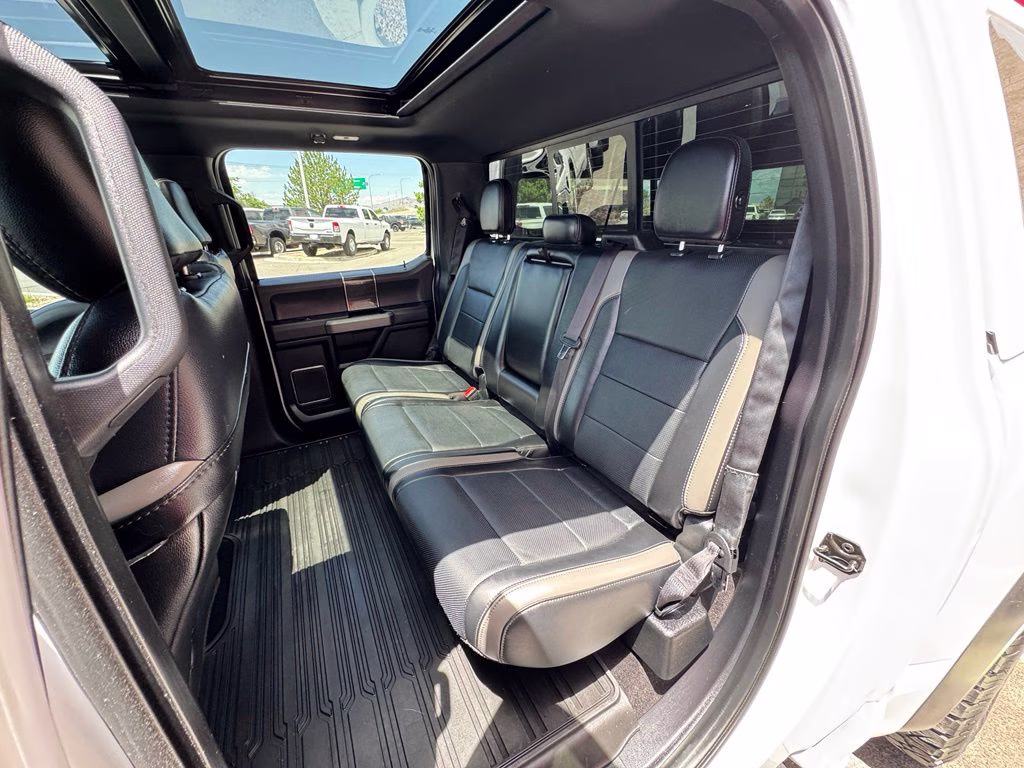 2018 Oxford White Ford F-150 Raptor 4X4 Truck