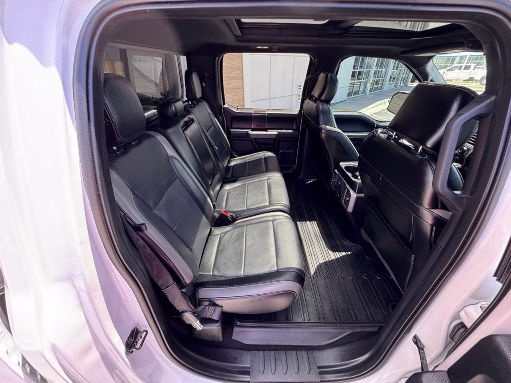 2018 Oxford White Ford F-150 Raptor 4X4 Truck