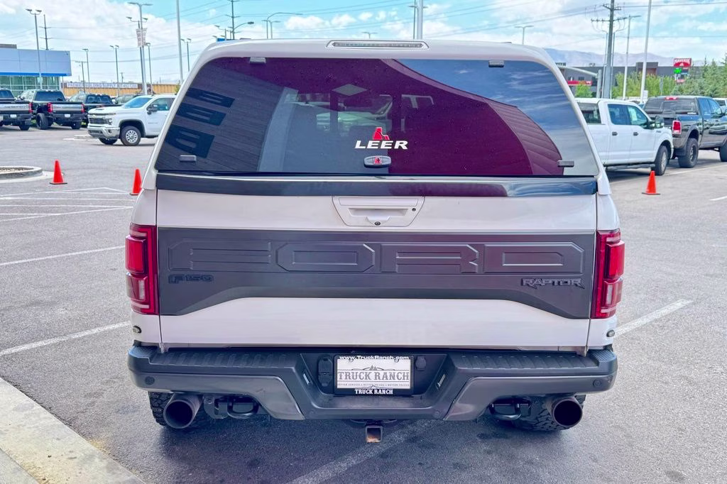 2018 Oxford White Ford F-150 Raptor 4X4 Truck