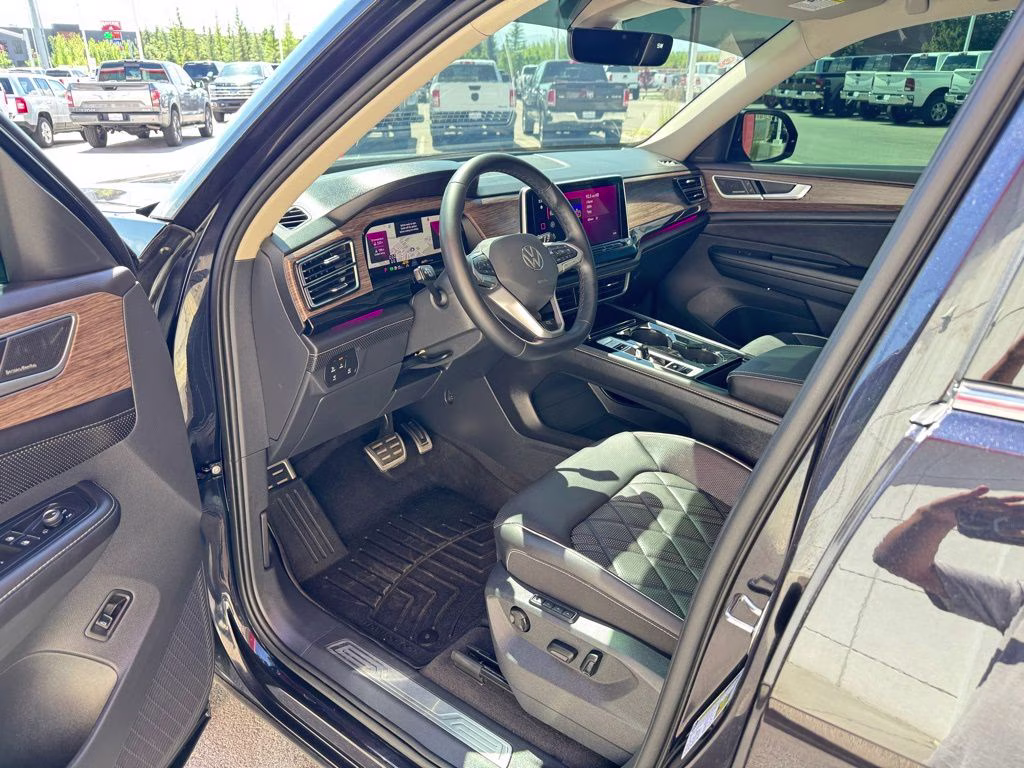 2024 Deep Black Volkswagen Atlas 2.0T SEL Premium R-Line AWD SUV