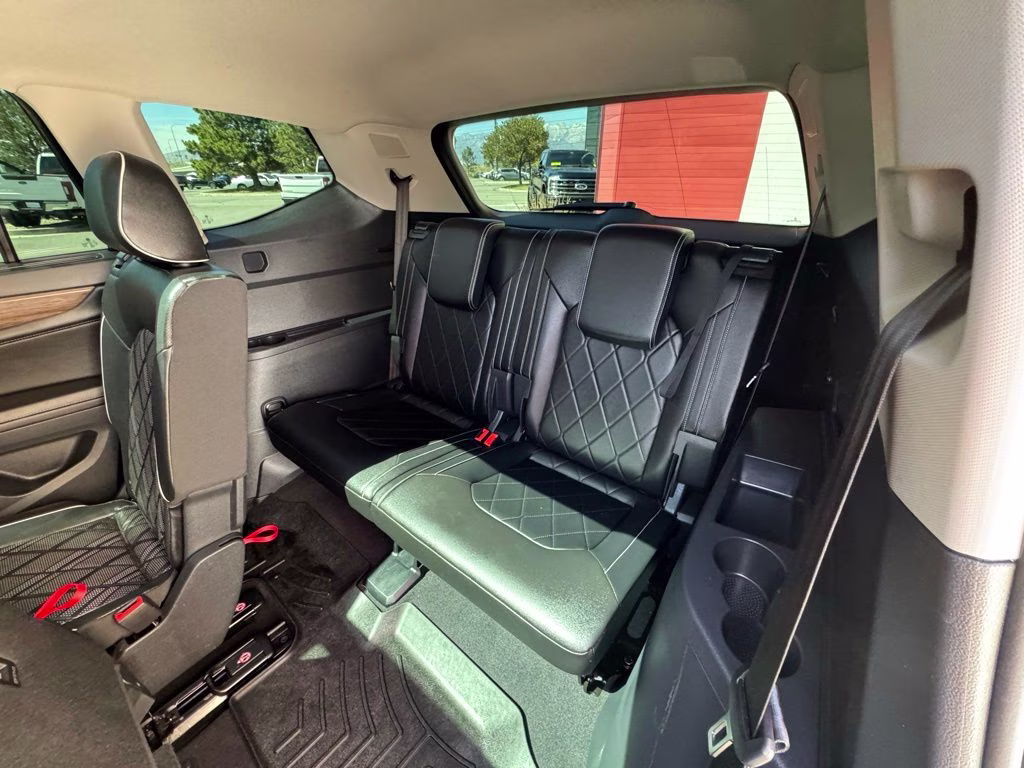 2024 Deep Black Volkswagen Atlas 2.0T SEL Premium R-Line AWD SUV