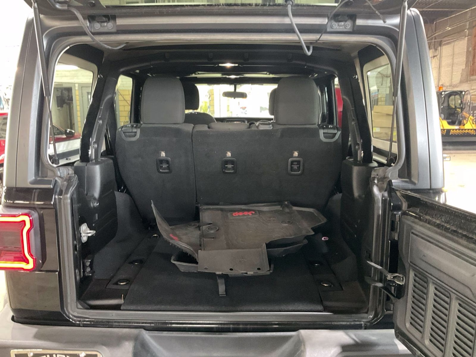2018 Black Clearcoat Jeep Wrangler Unlimited Sport S 4X4 SUV