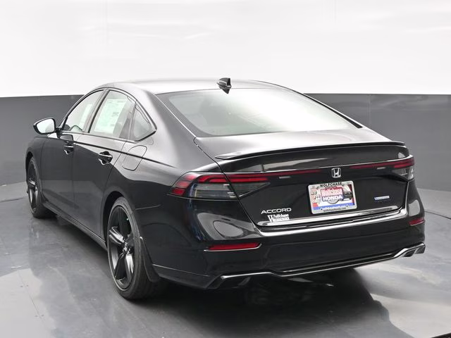 2025 Crystal Black Pearl Honda Accord Hybrid Sport-L FWD Sedan