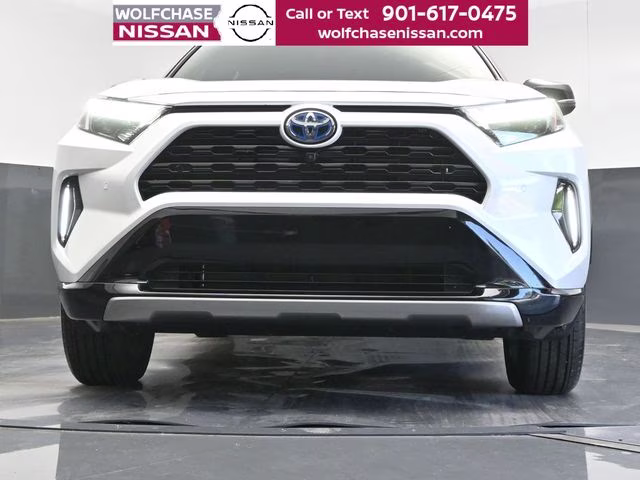 2023 Wind Chill Pearl/Midnight Black Metallic Toyota RAV4 Hybrid XSE AWD SUV