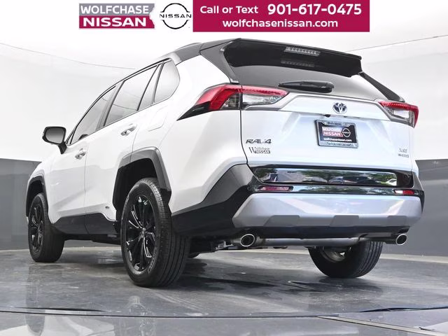 2023 Wind Chill Pearl/Midnight Black Metallic Toyota RAV4 Hybrid XSE AWD SUV