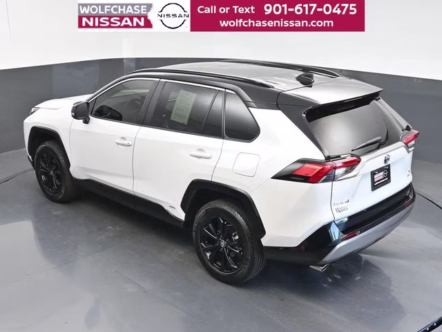 2023 Wind Chill Pearl/Midnight Black Metallic Toyota RAV4 Hybrid XSE AWD SUV