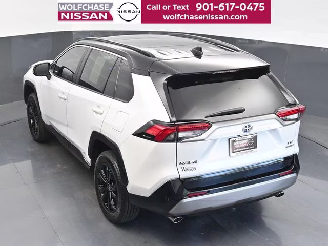 2023 Wind Chill Pearl/Midnight Black Metallic Toyota RAV4 Hybrid XSE AWD SUV