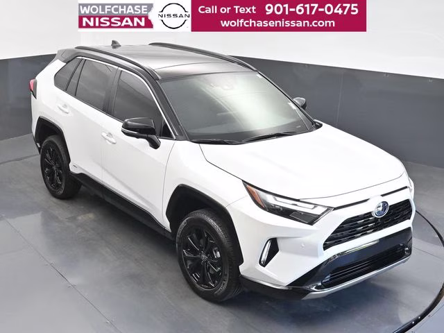 2023 Wind Chill Pearl/Midnight Black Metallic Toyota RAV4 Hybrid XSE AWD SUV