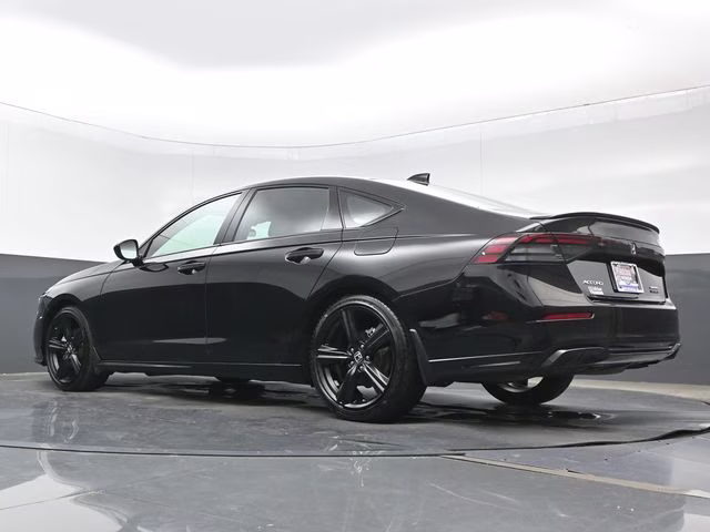 2025 Crystal Black Pearl Honda Accord Hybrid Sport-L FWD Sedan