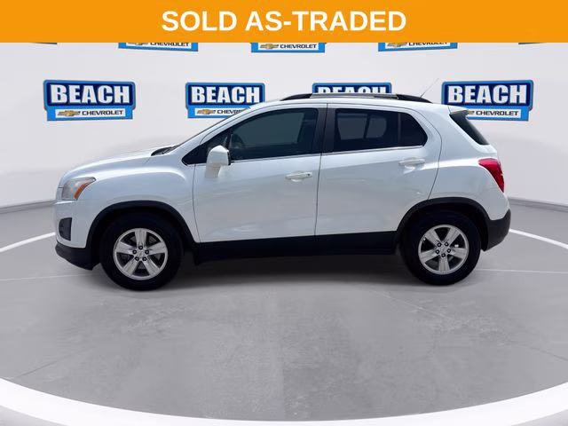 2015 White Pearl Chevrolet Trax LT FWD SUV