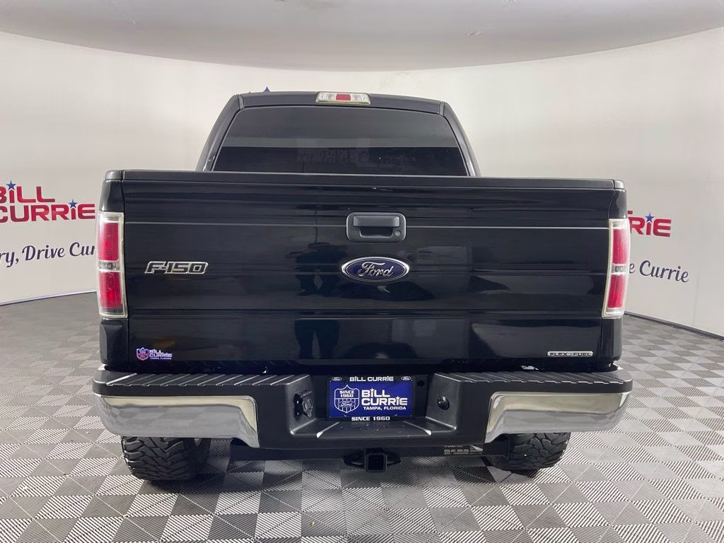 2014 Tuxedo Black Metallic Ford F-150 XLT 4X4 Truck