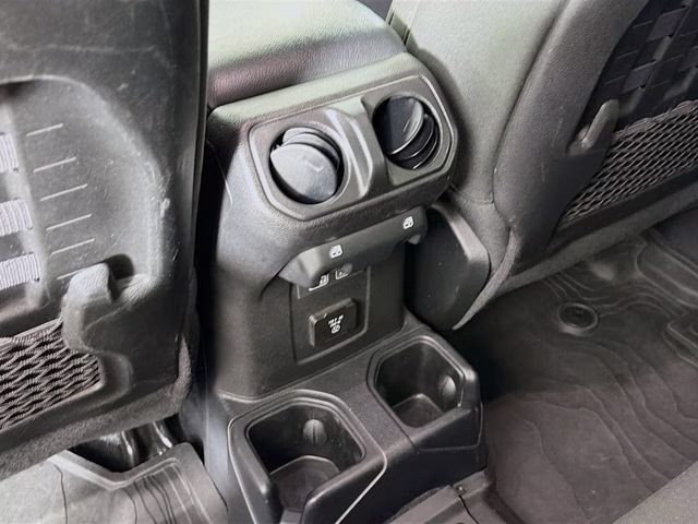 2021 Crystal Metallic Jeep Gladiator Mojave 4X4 Truck