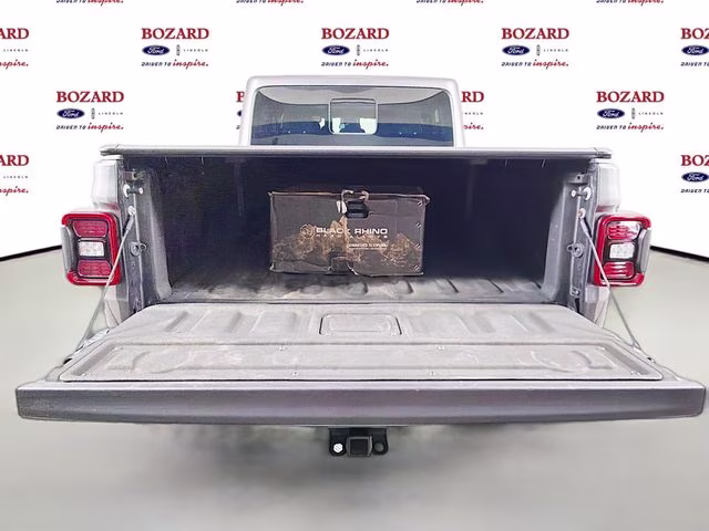 2021 Crystal Metallic Jeep Gladiator Mojave 4X4 Truck