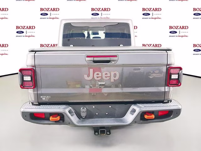 2021 Crystal Metallic Jeep Gladiator Mojave 4X4 Truck