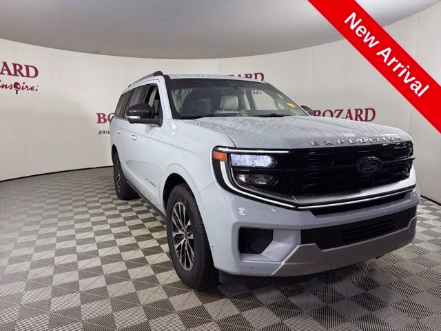 2025 Ford Expedition Platinum 4x4's photo